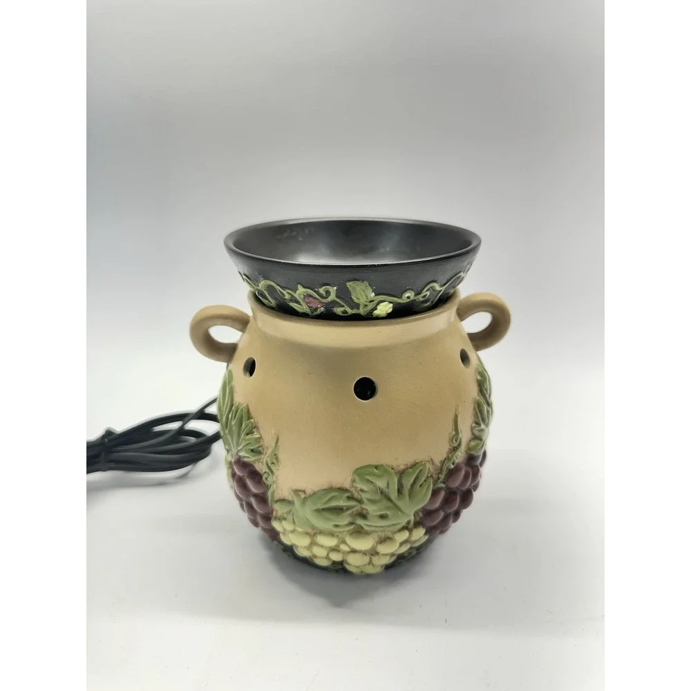 Scentsy Grapevine Wax Warmer Full Size Retired Tuscan Grape Bunches W/ NEW Bulb